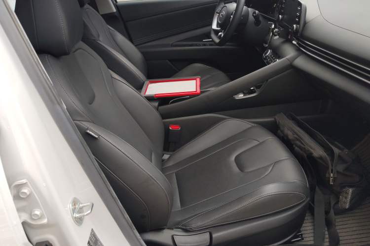 Used Hyundai Elantra 2022 1.5L CVT GLX Elite Edition