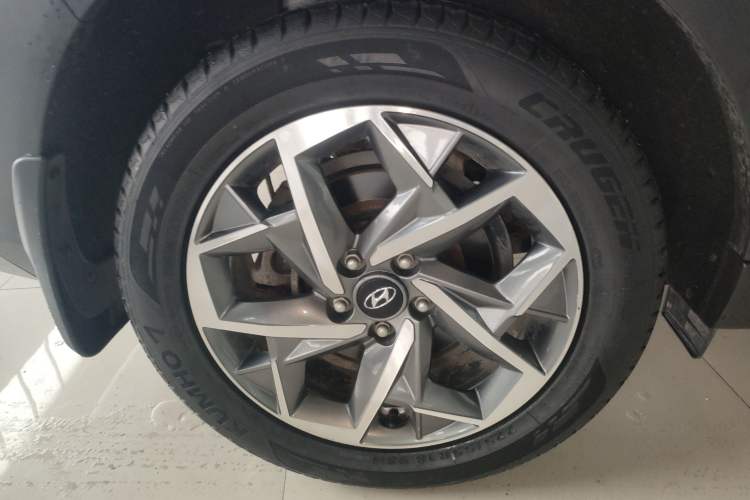 Used Hyundai Tucson 2019 280TGDi Dual-Clutch Two-Wheel Drive Fashion Edition China V Standard
