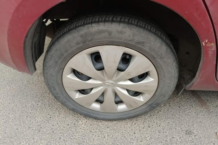 Used Toyota YARiS L 2015 1.5E Automatic Charm Edition
