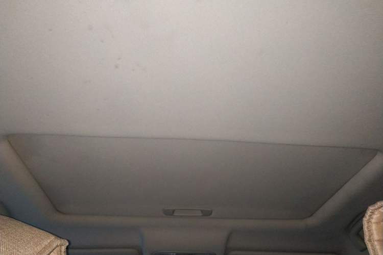 Used Changan CS75 2014 2.0L Manual Luxury Version China IV Standard