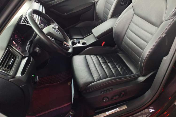 Used Skoda Superb 2019 Facelifted TSI330 DSG Luxury Edition
