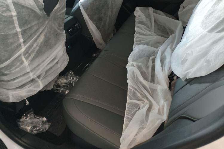 Used BYD Qin PLUS 2025 DM-i Smart Drive 55KM Leading Model
