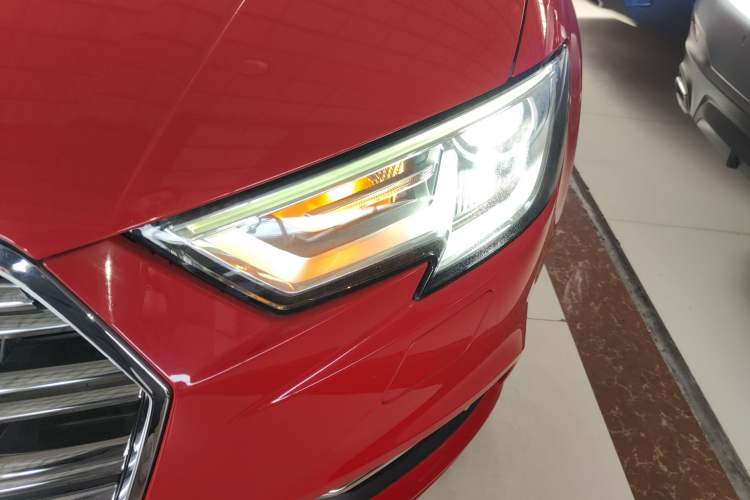 Used Audi A3 2017 Limousine 35 TFSI Ambition Edition
