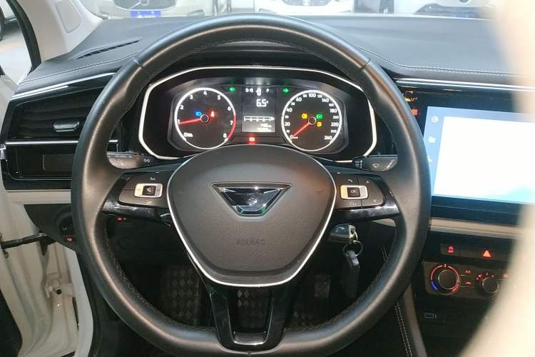 Used Jetta VS5 2022 280TSI Automatic Trend Edition