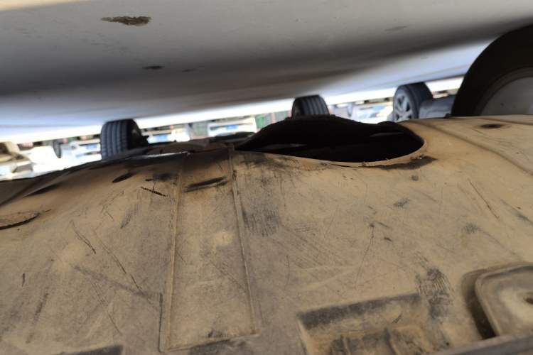 Used GAC Trumpchi GS8 2017 320T Two-Wheel Drive Luxury Smart Connectivity Version (7 Seats)