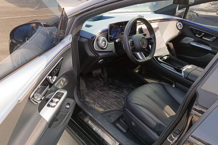 Used Mercedes-Benz EQE 2022 350 First Edition Special Version
