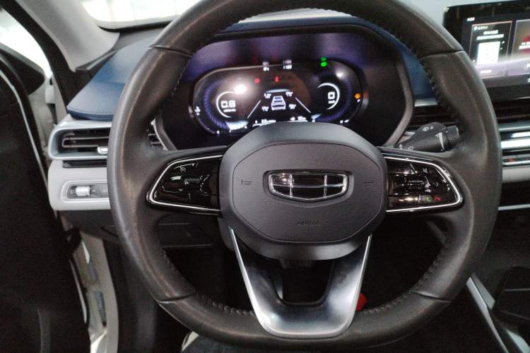 Used Geely Auto Emgrand 2022 4th Generation 1.5L CVT Flagship Model
