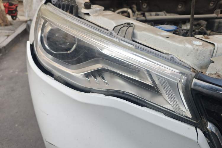 Used FAW Senya R9 2018 1.2T Automatic Luxury Smart Edition
