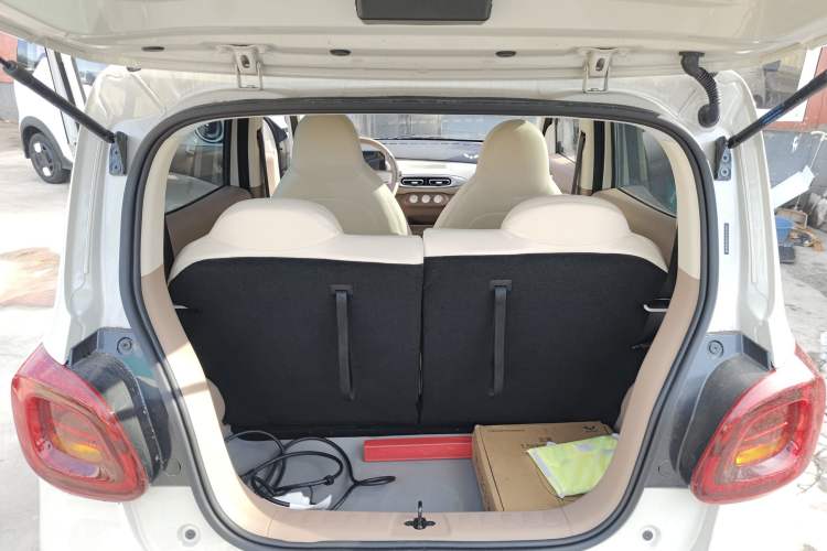 Used Wuling Hongguang MINIEV 2025 Four-Door Version Advanced Edition
