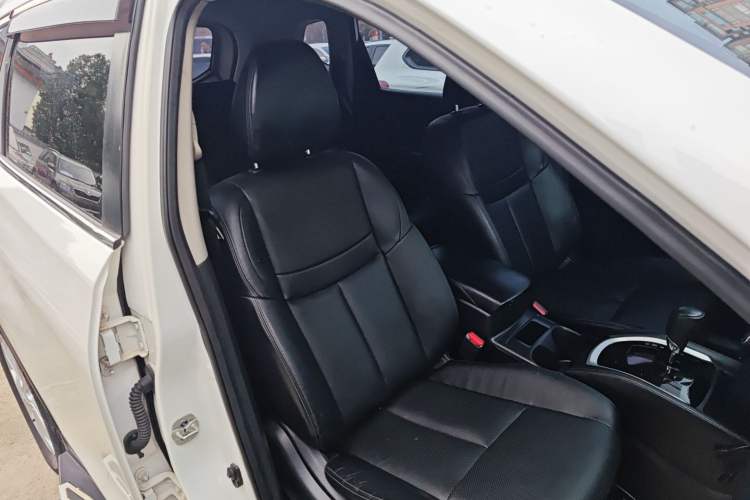 Used Nissan X-Trail 2014 2.0L CVT Comfort Edition 2WD