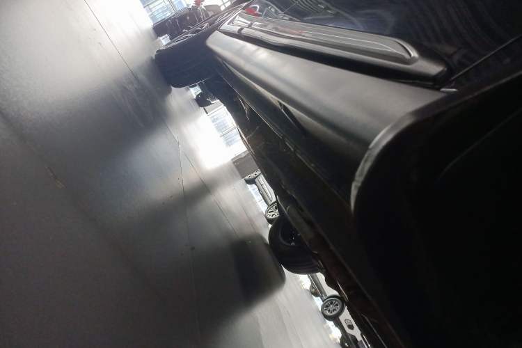 Used Mitsubishi Outlander 2019 2.4L 4x4 Zhi Xiang Edition 5 Seats China VI Standard
