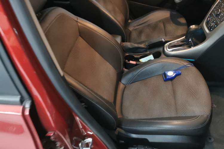 Used Buick GT 2014 XT 1.6L Automatic Fashion Edition
