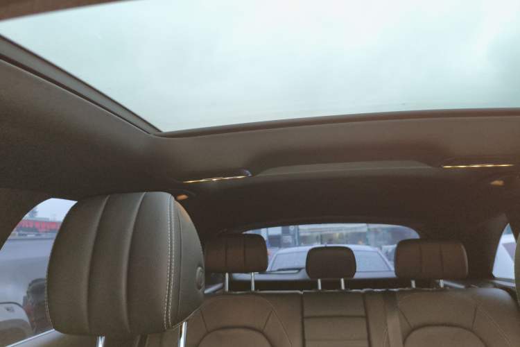 Used Mercedes-Benz GLC 2020 GLC 260 L 4MATIC Luxury Model
