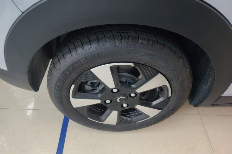 Used Wuling Bingo PLUS 2024 401 km Range 5-Seater Version
