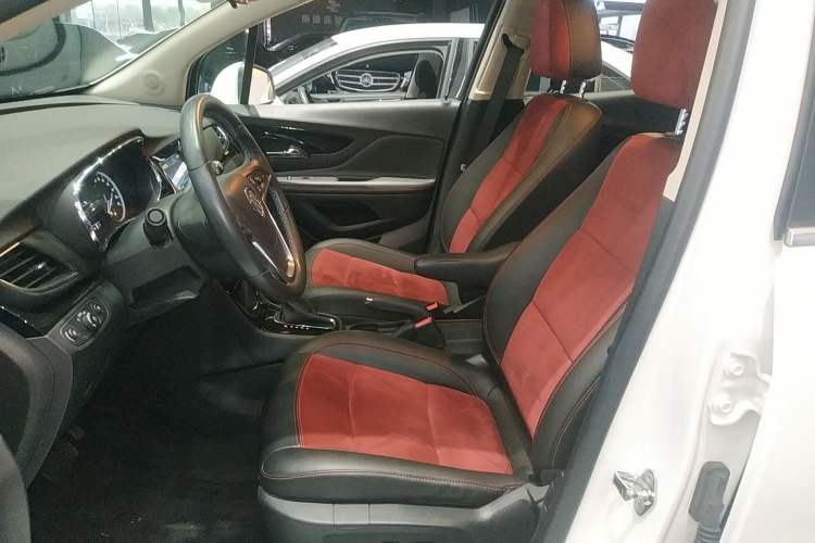 Used Buick Encore 2017 18T Automatic Two-Wheel Drive Urban Elite Model
