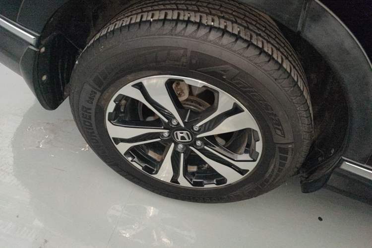 Used Honda CR-V 2017 240TURBO CVT Front-Wheel Drive Fashion Edition
