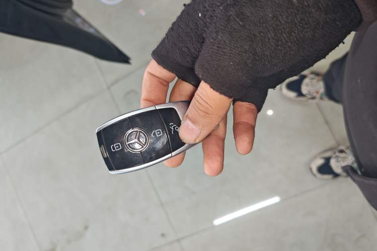 Used Mercedes-Benz E-Class 2018 E 200 L
