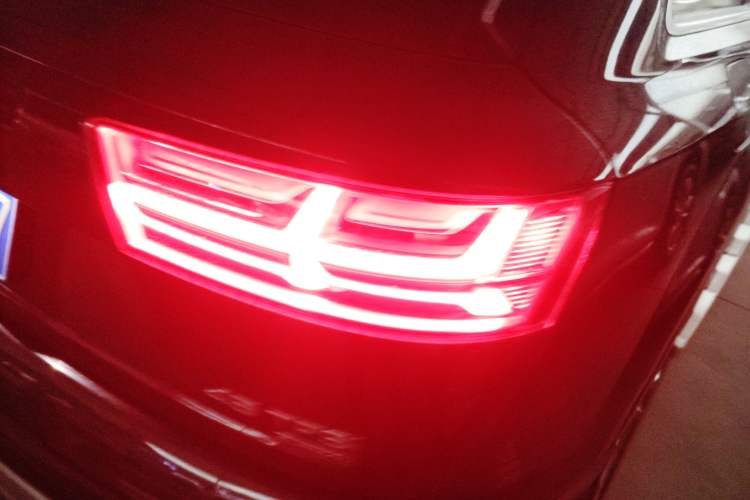 Used Audi Q7 2018 45 TFSI Technology Edition
