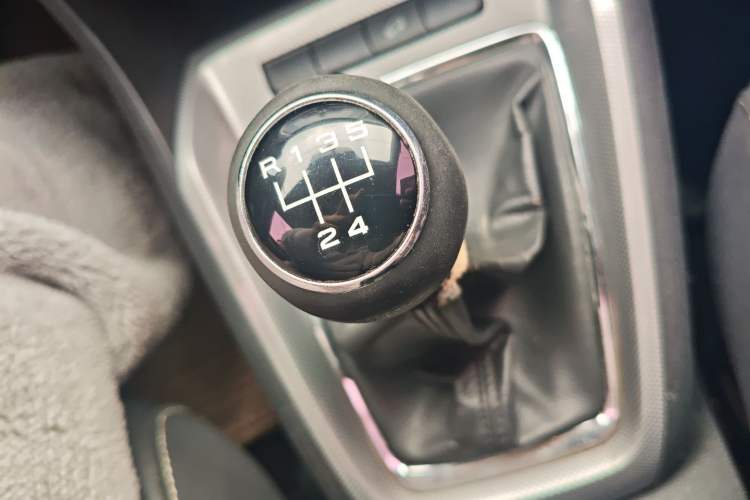 Used Roewe RX3 2018 1.6L Manual Flagship Edition
