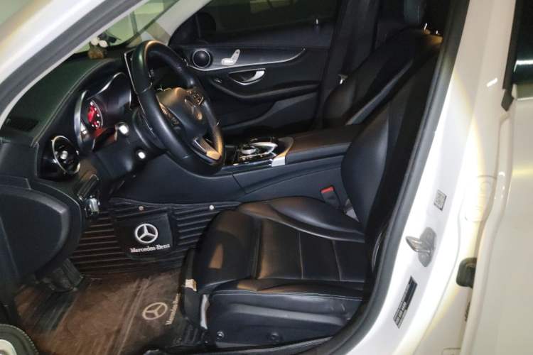 Used Mercedes-Benz C-Class 2018 C 180 L Fashion Edition Sport Version