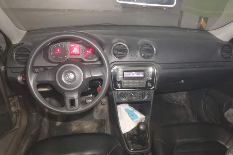 Used Volkswagen Jetta 2013 1.6L Manual Fashion Edition