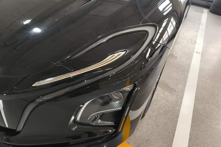 Used Hongqi E-QM5 2023 560km PLUS
