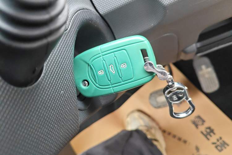 Used Wuling Hongguang MINIEV 2021 Macaron Premium Model – Lithium Iron Phosphate
