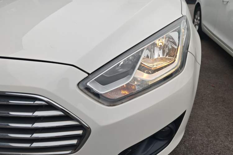 Used Ford Escort 2017 1.5L Automatic Comfort Model
