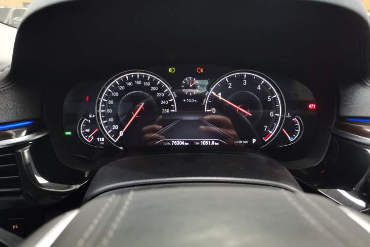 Used BMW 5 Series 2018 525Li Luxury Package
