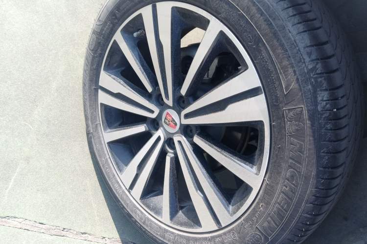 Used Roewe RX5 New Energy 2019 eRX5 50T Internet-Enhanced Flagship Edition
