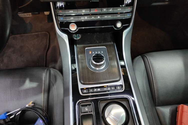 Used Jaguar XFL 2017 XFL 2.0T 200PS Elite Edition