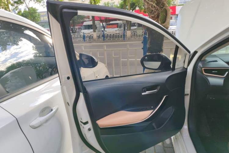 Used Toyota Corolla 2021 TNGA 1.5L CVT Elite CARE Edition
