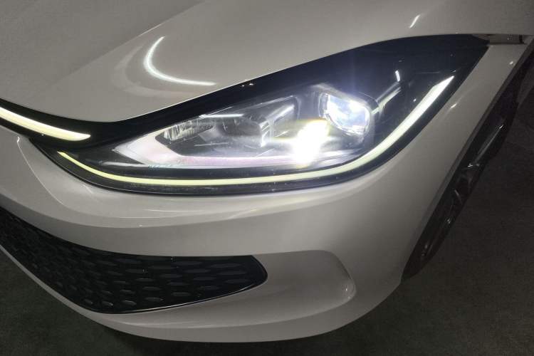 Used Volkswagen Lamando 2022 Lavida L 280TSI DSG Cool & Spicy Edition
