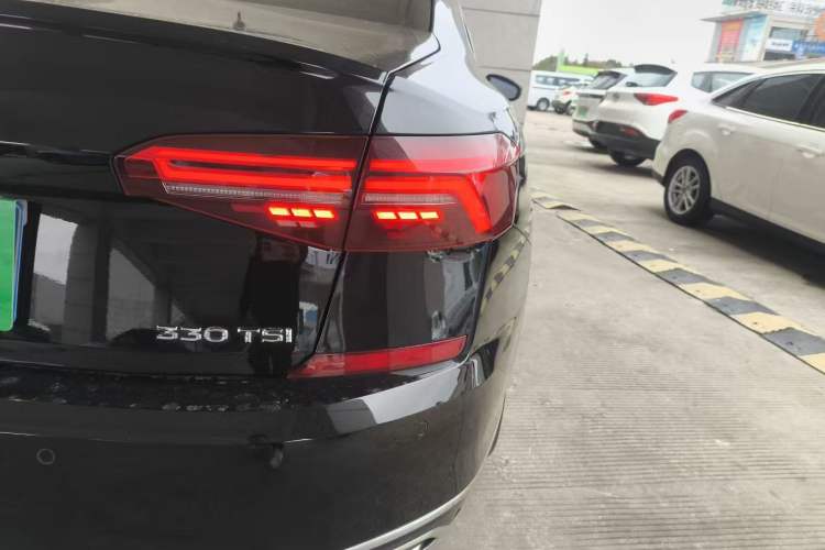 Used Volkswagen Passat 2019 330TSI Elite Edition China VI