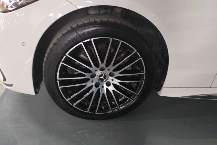 Used Mercedes-Benz C-Class 2023 Restyled C 260 L Sport Edition
