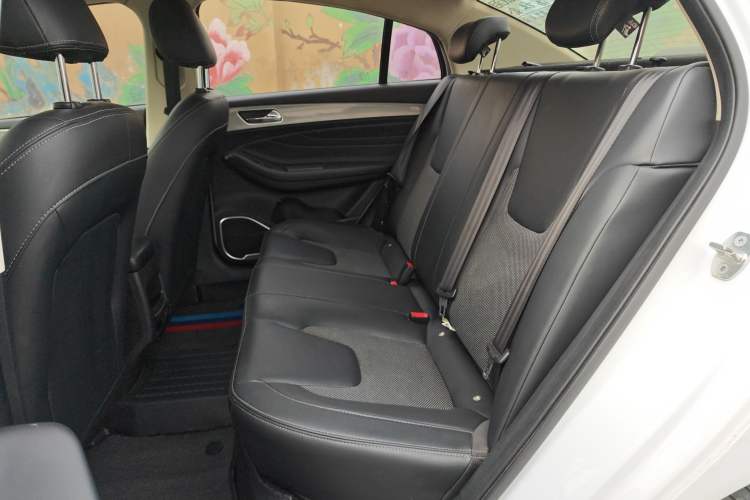 Used Chery Arrizo 5 2019 1.5L Manual Youth Edition China V Standard
