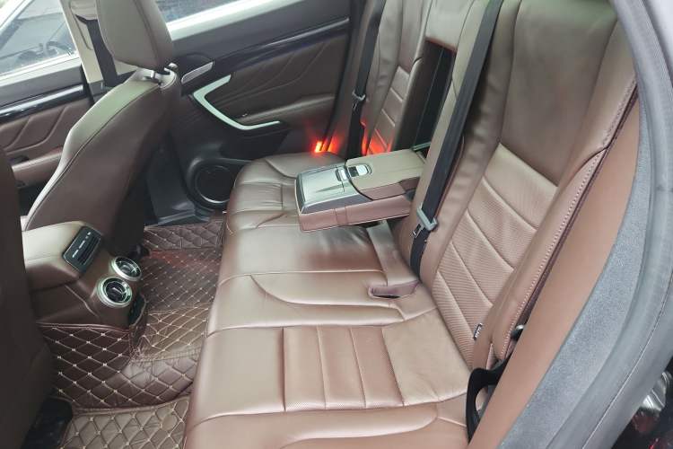 Used Wey VV7 2017 2.0T Ultra-Luxury Version