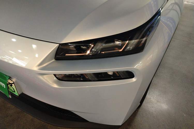 Used AION V 2024 Plus 70 Star Edition Lithium Iron Phosphate