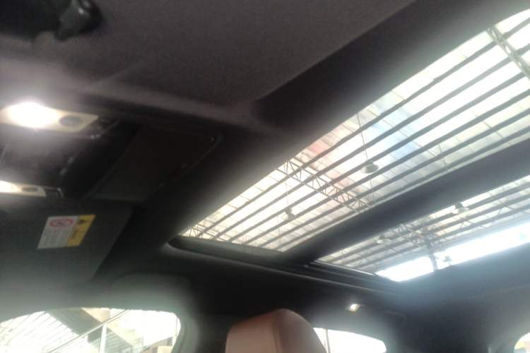 Used Honda UR-V 2017 370TURBO 2WD Prestige Edition China V
