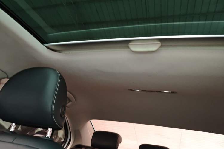 Used Volkswagen Lamando 2015 280TSI DSG Comfort Edition
