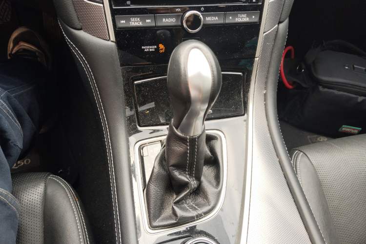 Used Infiniti Q50L 2016 2.0T Enjoyment Edition
