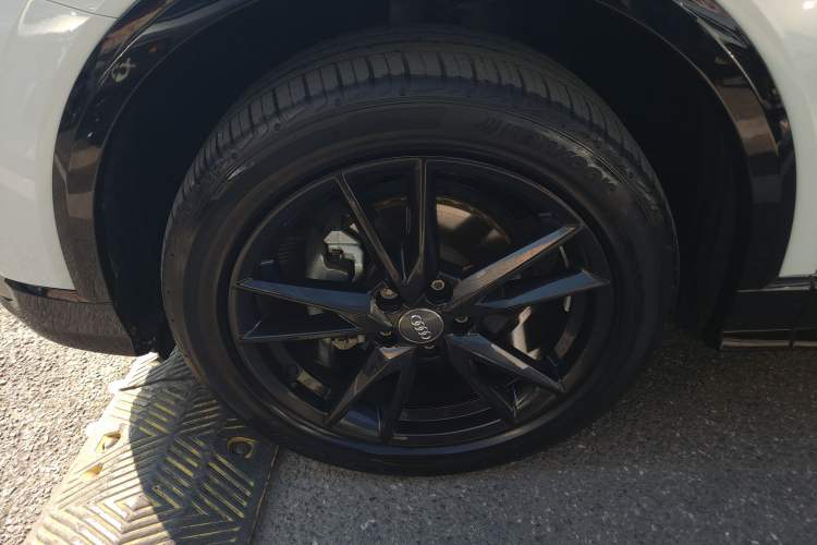 Used Audi Q2L 2021 35 TFSI Fashion Dynamic Model
