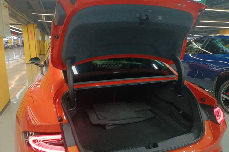 Used  SU7 2024 Rear-Drive Long-Range Intelligent Driving Version