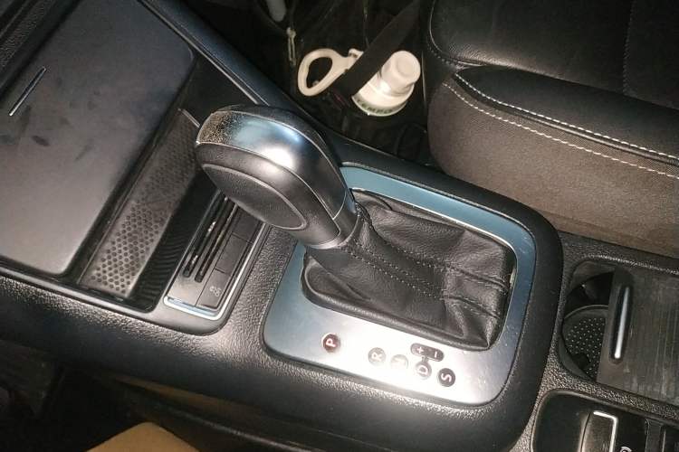 Used Volkswagen Tiguan 2017 300TSI Automatic Two-Wheel Drive Silk Road Comfort Edition