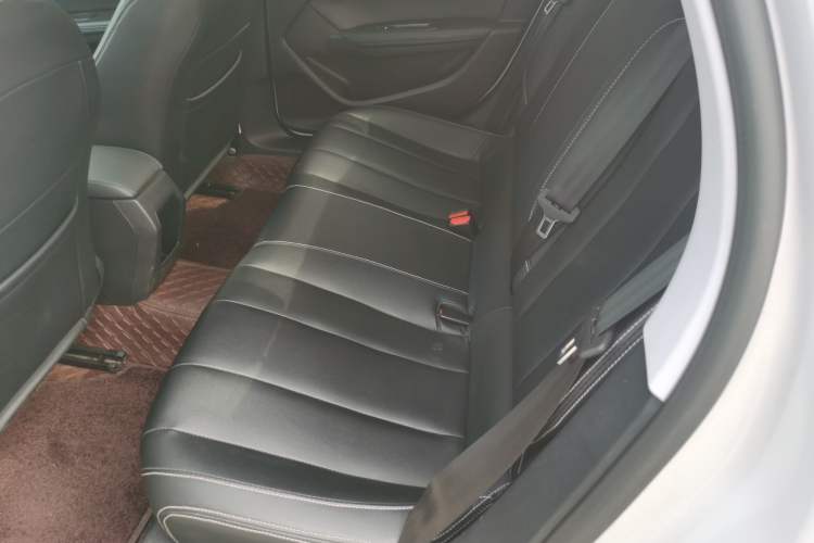 Used Peugeot 308 2016 1.6L Automatic Luxury Edition
