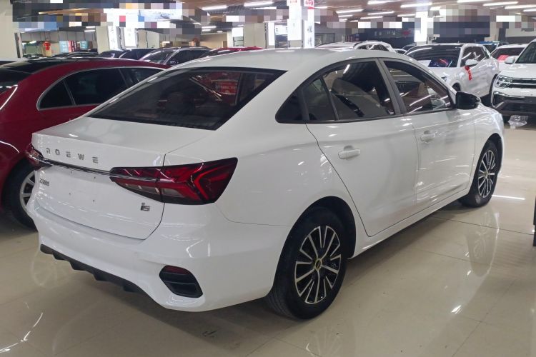 Used Roewe i5 2021 1.5L CVT Platinum Edition