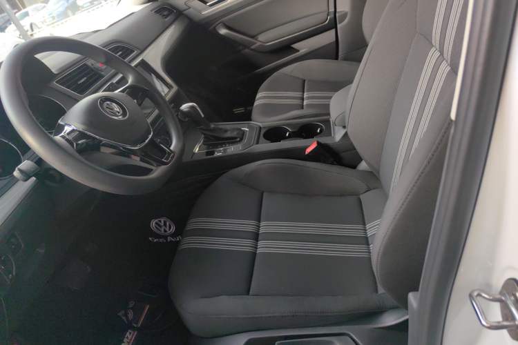 Used Volkswagen Lamando 2018 230TSI DSG Fashion Edition
