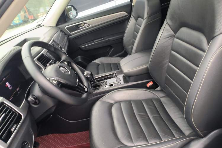 Used Volkswagen Teramont 2017 330TSI Two-Wheel-Drive Luxury Edition
