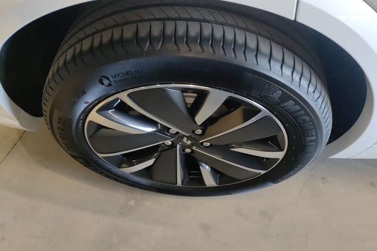 Used Li Auto L7 2025 Pro Smart Refresh Edition