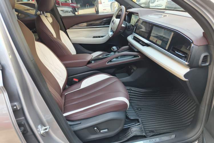 Used Geely Auto Monjaro L 2021 2.0TD DCT EVO Two-Wheel Drive Prestige Version
